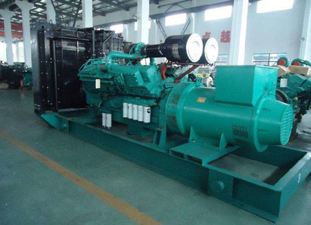 八所镇800kw康明斯柴油发电机组